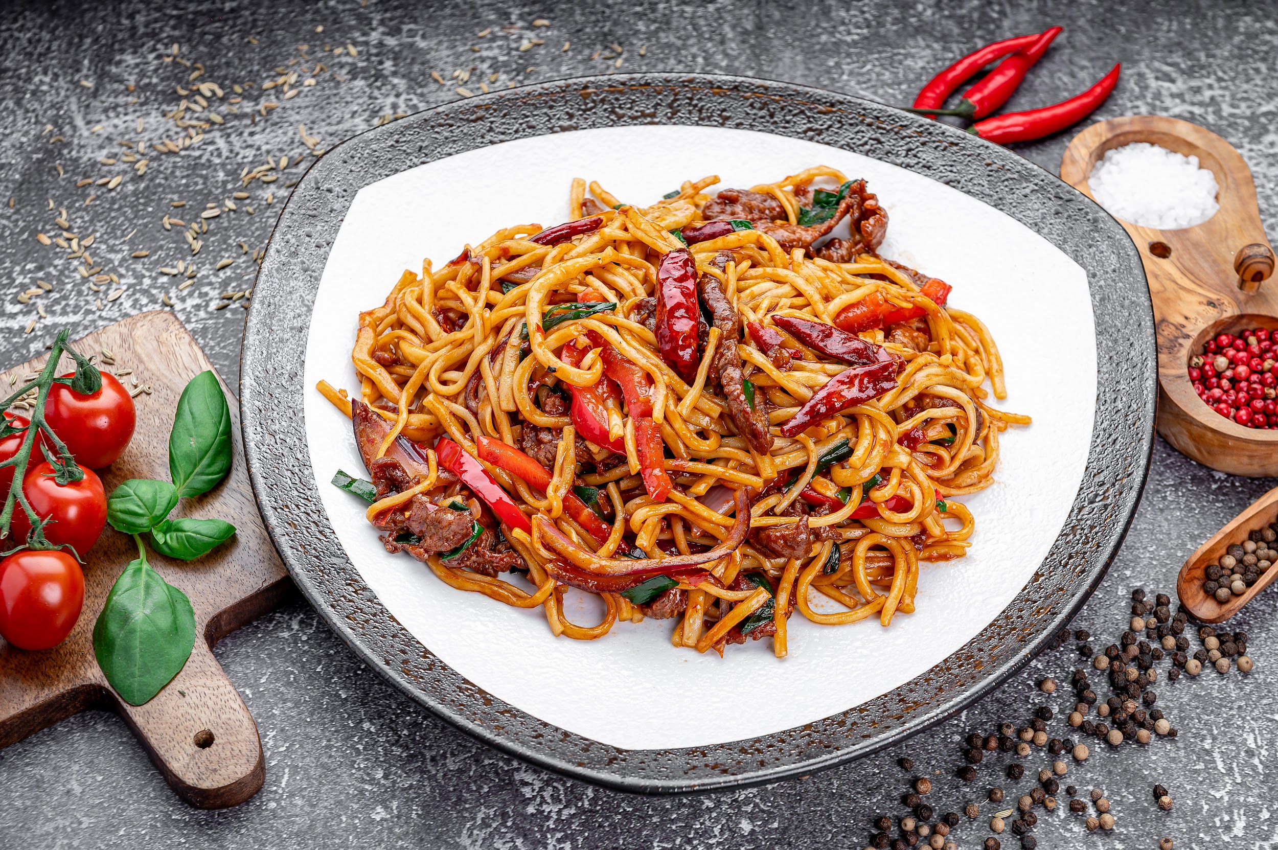 Dry fried noodles